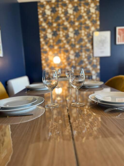 Dahlia, Appt Cosy Avec Parking Et Balcon Apartment Caen Bagian luar foto
